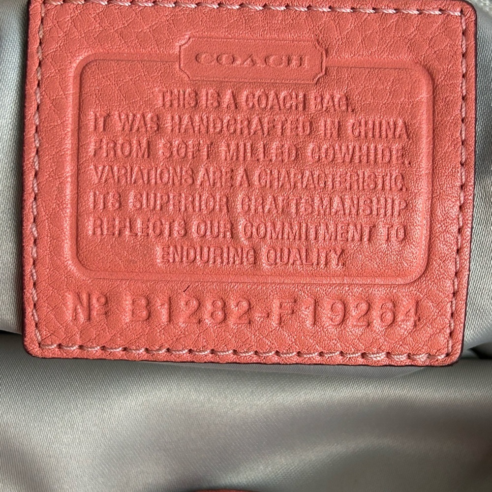 COACH CORAL SALMON PENELOPE PEBBLED LEATHER TOTE F19264 - Picture 3 of 12